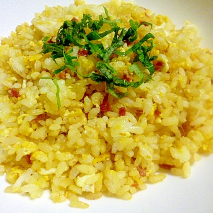 簡単♪締めやランチに♪サラミとたまごのチャーハン